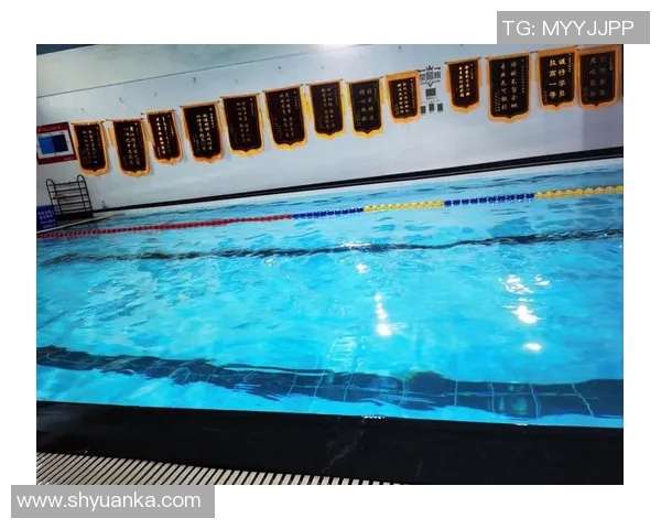 全面提升游泳技能的训练计划与科学方法解析 全面提升游泳技能的训练计划与科学方法解析